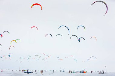 Rusya, Togliatti - 25 Şubat 2017: kar uçurtma