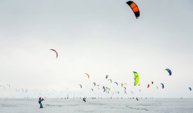 Rusya, Togliatti - 25 Şubat 2017: kar uçurtma