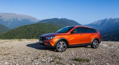 Yeni Lada Vesta Sw ve Swc - Sport Wagon çapraz tanıtımı