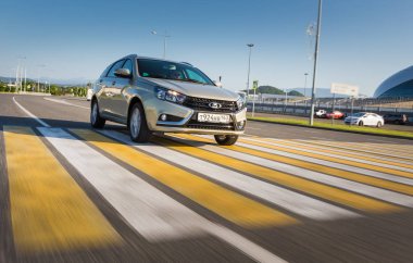 Yeni Lada Vesta Sw ve Swc - Sport Wagon çapraz tanıtımı