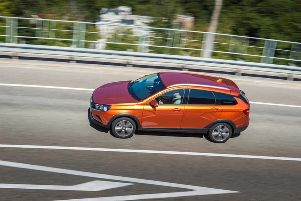 Új Lada Vesta Sw és Swc - Sport Wagon Cross bemutatása — Stock Fotó