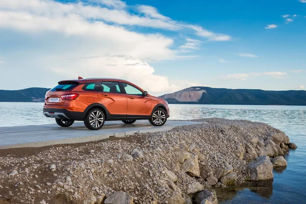 Yeni Lada Vesta Sw ve Swc - Sport Wagon çapraz tanıtımı