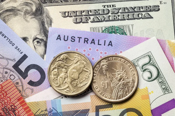 Australische en Amerikaanse geld valuta achtergrond — Stockfoto