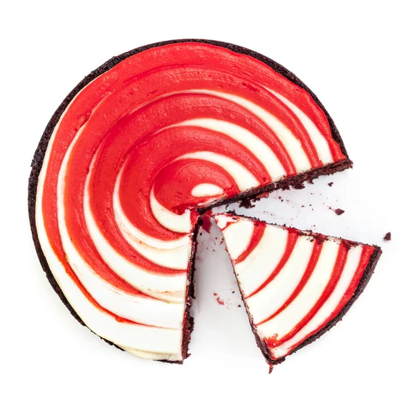 Vista superior de la torta de terciopelo rojo corte aislado en blanco —  Fotos de Stock