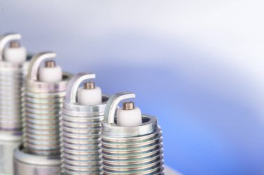 Buji mavi zemin üzerine