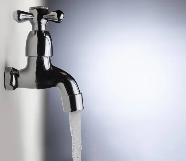 Drain Water Metal Tap Water Flowing Modern Faucet — Stock Photo, Image