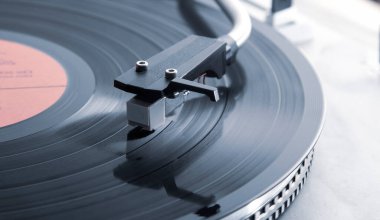 Vinil vinil vinil plakçalar.
