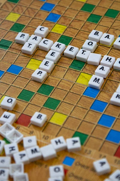 Belgorod Rusia Abril 2020 Scrabble Suelo Juego Mesa Las Fichas —  Fotos de Stock