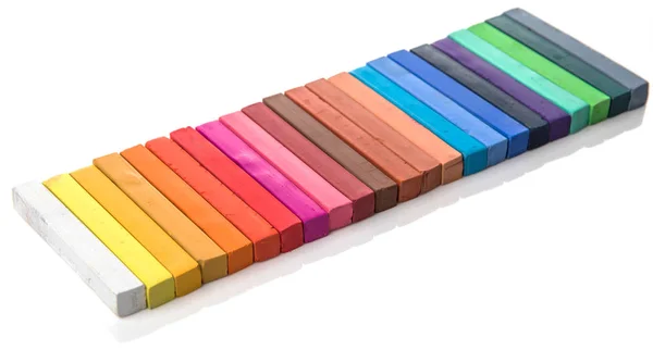 Diverse kleuren van krijt pastel stokken — Stockfoto