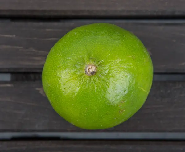 Färsk lime frukt — Stockfoto