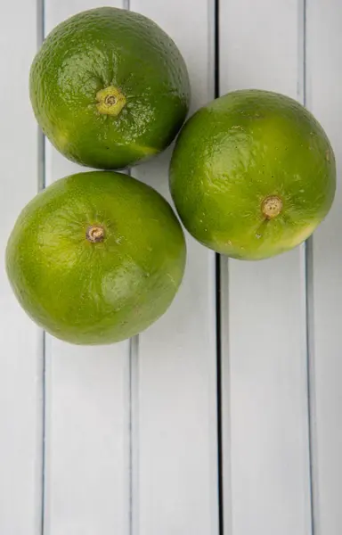 Frutas frescas de lima — Fotografia de Stock