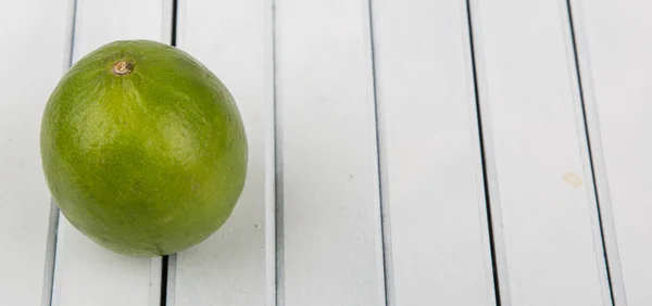Świeża limonka owoców — Zdjęcie stockowe