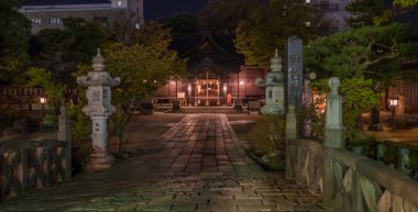 Yohashira tapınak Matsumoto City, Japonya, gece