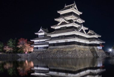 Geceleri Matsumoto Kalesi