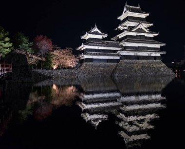 Geceleri Matsumoto Kalesi