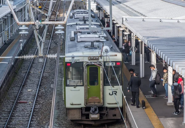 Comboio Que Chega Plataforma Estação Ferroviária Matsumoto — Fotografia de Stock