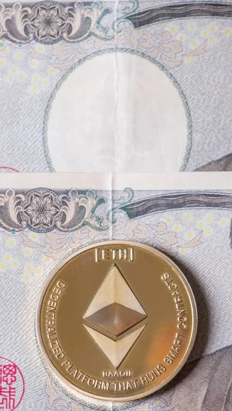 Ethereum Pièce Crypto Monnaie Sur Les Billets Banque Japonais Yen — Photo