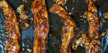 Kızarmış tavuk ve dondurma.