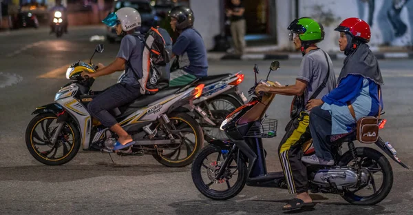 Мотоцикли Дорозі — стокове фото