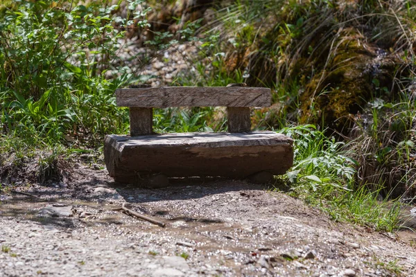 Järnpelare Fyllda Med Sten Som Fördämning Vattendraget Jenbach Nära Bad — Stockfoto