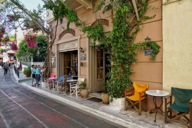 Atina, Yunanistan bir Plaka bölgesinde Cafe.
