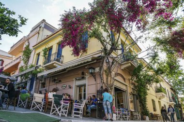 Atina, Yunanistan bir Plaka bölgesinde Cafe.