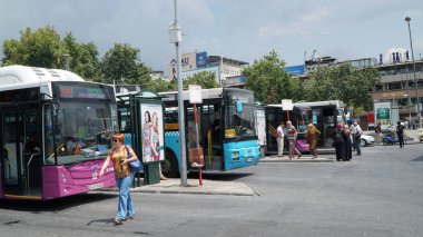 Beşiktaş İlçe Istanbul, Türkiye'de toplu taşıma.