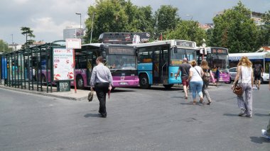 Beşiktaş İlçe Istanbul, Türkiye'de toplu taşıma.