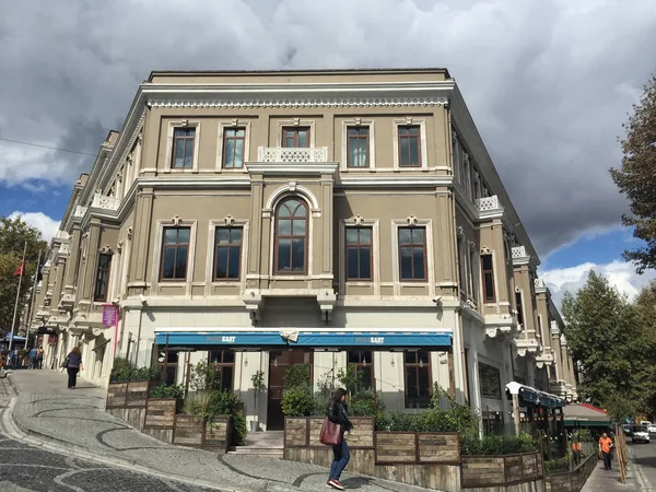 Akaretler dans le quartier Besiktas d'Istanbul en Turquie . — Photo