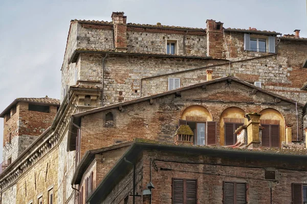 Edificios en Sienna, Italia — Foto de Stock