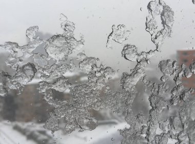 penceresinde street kar altında karşı buz
