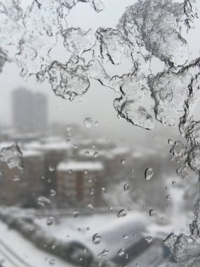 penceresinde street kar altında karşı buz