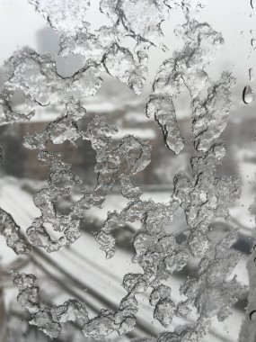 penceresinde street kar altında karşı buz