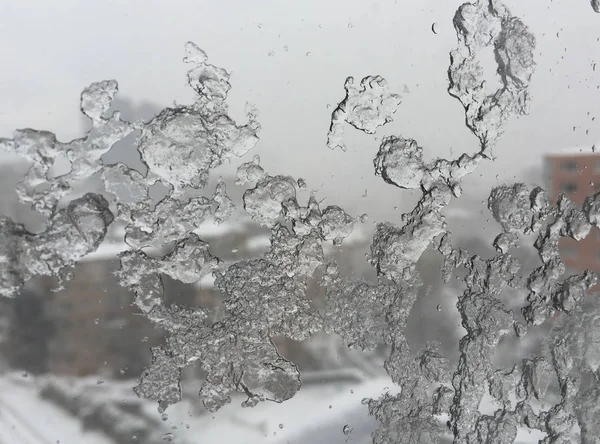 penceresinde street kar altında karşı buz