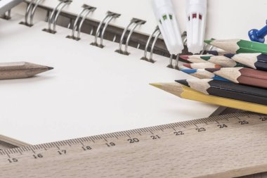 birden çok sabit ile okul şablona geri