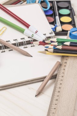 birden çok sabit ile okul şablona geri