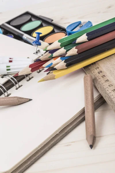 birden çok sabit ile okul şablona geri