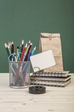 birden çok sabit ile okul şablona geri