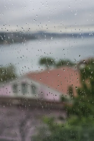 Esőcseppek az ablaküvegen — Stock Fotó