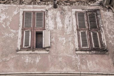 pencere Panjur bir binanın kapalı