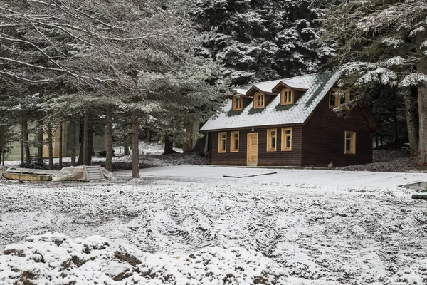 Wooden Hut Rural Area Winter — Stock Photo, Image