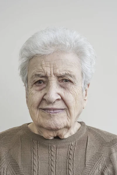 Lovely старший жінка — стокове фото