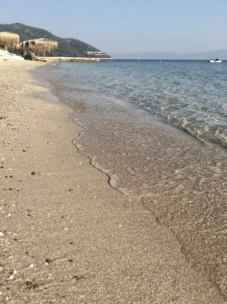 Onda Suave Mar Uma Praia Ilha Thassos Grécia — Fotografia de Stock