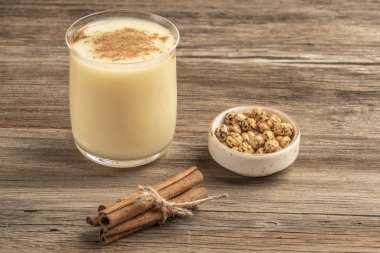 tahıl veya buğdaydan yapılmış geleneksel Türk içeceği