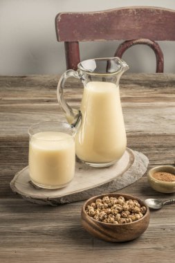 tahıl veya buğdaydan yapılmış geleneksel Türk içeceği 