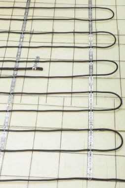 Elektrik zemin ısıtma sistemi kurulumu