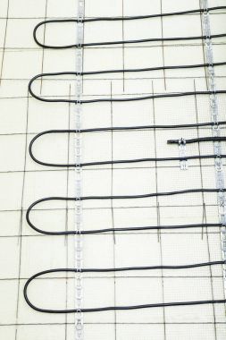 Elektrik zemin ısıtma sistemi kurulumu