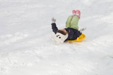 Hills kış sledging kız