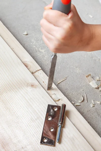 Chisel Hammer Hands Boy Install Door Hinges Wooden Door — Stock Photo, Image