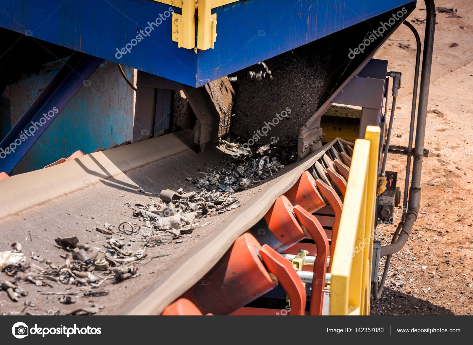 Metal Scrap Yard Machines Stock Photo by ©mary981 142357080
